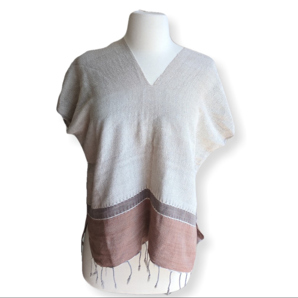 Hand loomed tribal top w fringe | beige & brown